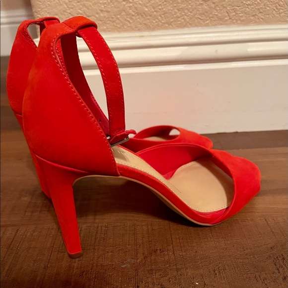 Gianni Bini Heels - Picture 5 of 5